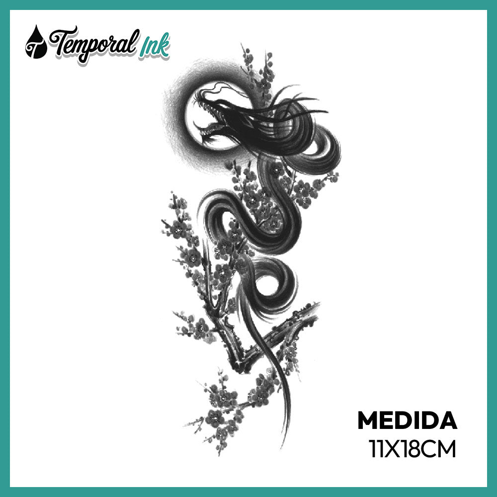 Tatuaje Serpiente lunar